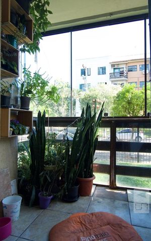 Apartamento à venda com 80m², 2 quartos e sem vaga Apartamento à venda com 80m², 2 quartos e sem vagaVaranda da Sala