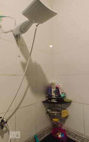 Casa à venda com 150m², 2 quartos e 1 vaga Casa à venda com 150m², 2 quartos e 1 vagaBanheiro 2 Chuveiro