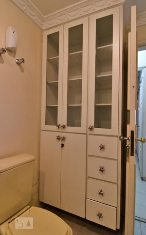 Apartamento à venda com 352m², 3 quartos e 3 vagasBanheiro a Suíte 