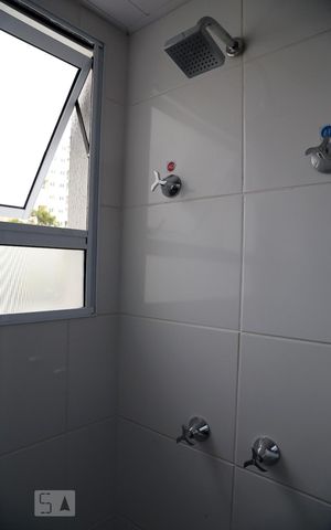 Apartamento à venda com 44m², 2 quartos e 1 vagaBanheiro Social