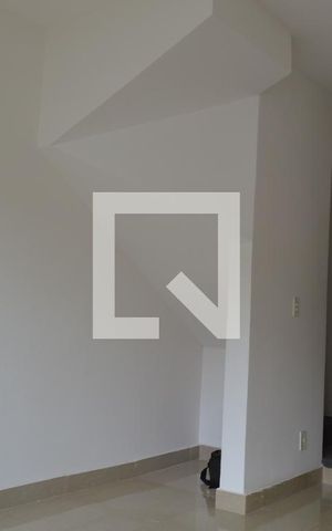 Casa à venda com 55m², 2 quartos e 1 vagaSala