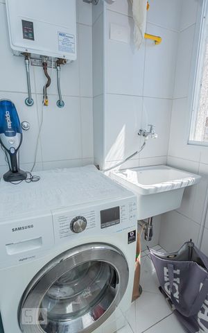 Apartamento à venda com 56m², 2 quartos e 1 vaga Apartamento à venda com 56m², 2 quartos e 1 vagaÁrea de Serviço
