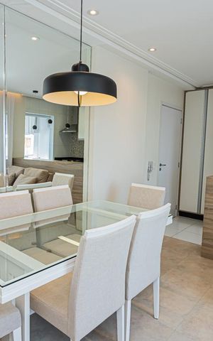 Apartamento à venda com 56m², 2 quartos e 1 vaga Apartamento à venda com 56m², 2 quartos e 1 vagaSala