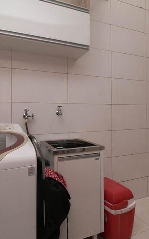 Casa de condomínio à venda com 65m², 2 quartos e 1 vaga Casa de condomínio à venda com 65m², 2 quartos e 1 vagaÁrea de Serviço
