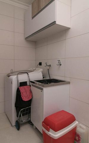 Casa de condomínio à venda com 65m², 2 quartos e 1 vaga Casa de condomínio à venda com 65m², 2 quartos e 1 vagaÁrea de Serviço