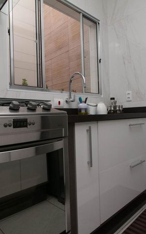 Casa de condomínio à venda com 65m², 2 quartos e 1 vaga Casa de condomínio à venda com 65m², 2 quartos e 1 vagaCozinha