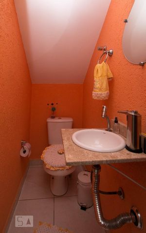 Casa de condomínio à venda com 65m², 2 quartos e 1 vaga Casa de condomínio à venda com 65m², 2 quartos e 1 vagaLavabo