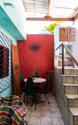 Casa à venda com 80m², 2 quartos e 1 vaga Casa à venda com 80m², 2 quartos e 1 vagaQuintal