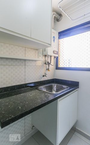 Apartamento para alugar com 72m², 3 quartos e 1 vaga Apartamento para alugar com 72m², 3 quartos e 1 vagaArea de Serviço