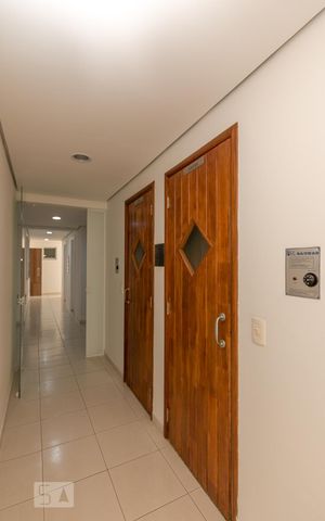 Apartamento à venda com 156m², 3 quartos e 3 vagas Apartamento à venda com 156m², 3 quartos e 3 vagasSauna