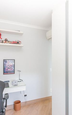 Apartamento à venda com 156m², 3 quartos e 3 vagas Apartamento à venda com 156m², 3 quartos e 3 vagasSuíte 2
