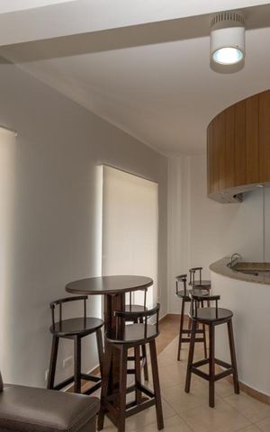 Apartamento à venda com 156m², 3 quartos e 3 vagas Apartamento à venda com 156m², 3 quartos e 3 vagasSalão de Festas