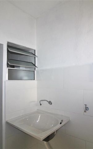 Casa para alugar com 40m², 1 quarto e sem vagaÁrea serviço