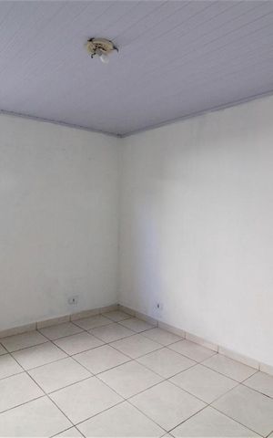 Casa para alugar com 40m², 1 quarto e sem vagaSala/Quarto