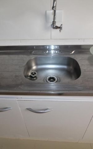Casa para alugar com 40m², 1 quarto e sem vagaCozinha pia