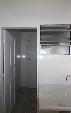 Casa para alugar com 40m², 1 quarto e sem vagaÁrea serviço