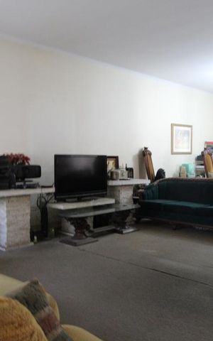 Casa à venda com 750m², 5 quartos e 4 vagasSala 2
