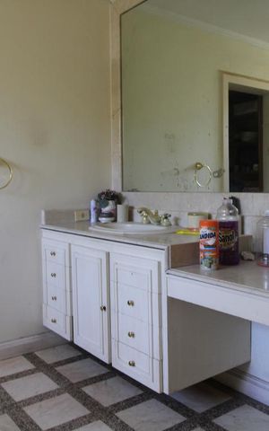 Casa à venda com 750m², 5 quartos e 4 vagasBanheiro da suíte 1