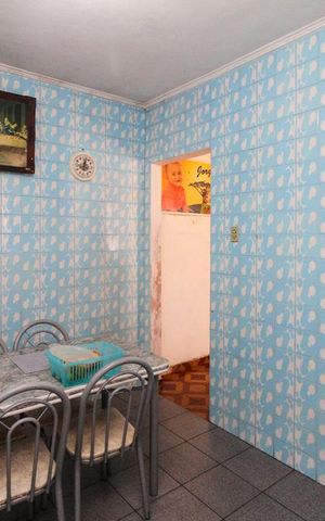Casa à venda com 150m², 3 quartos e 4 vagas Casa à venda com 150m², 3 quartos e 4 vagasCozinha