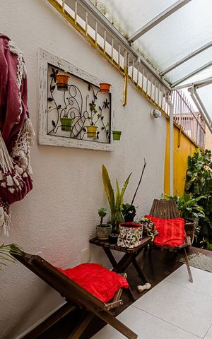Casa à venda com 225m², 3 quartos e 2 vagas Casa à venda com 225m², 3 quartos e 2 vagasHall de Entrada