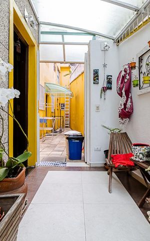 Casa à venda com 225m², 3 quartos e 2 vagas Casa à venda com 225m², 3 quartos e 2 vagasHall de Entrada