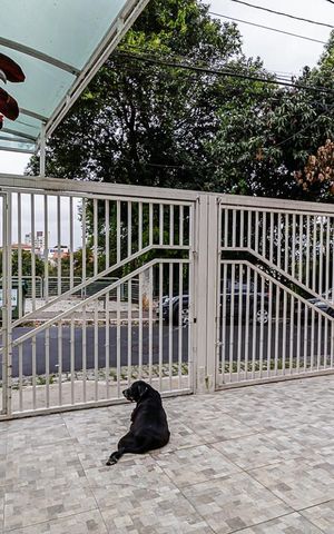 Casa à venda com 225m², 3 quartos e 2 vagas Casa à venda com 225m², 3 quartos e 2 vagasGaragem