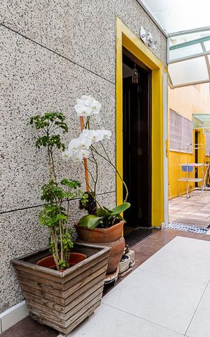 Casa à venda com 225m², 3 quartos e 2 vagas Casa à venda com 225m², 3 quartos e 2 vagasHall de Entrada