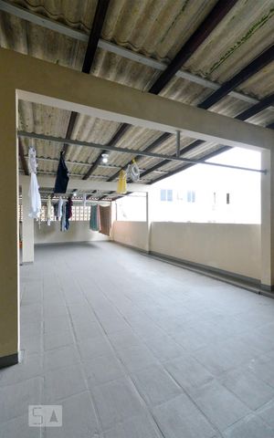 Studio para alugar com 30m², 1 quarto e 1 vaga Studio para alugar com 30m², 1 quarto e 1 vagaÁrea comum - Lavanderia