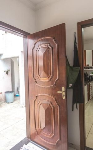 Casa à venda com 260m², 4 quartos e 4 vagasÁrea de serviço