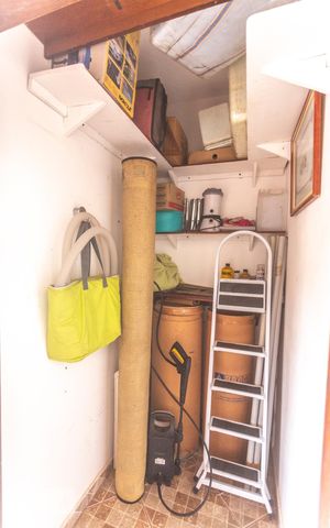 Casa à venda com 260m², 4 quartos e 4 vagasDispensa