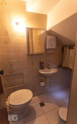 Casa à venda com 260m², 4 quartos e 4 vagasbanheiro Salão