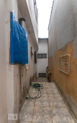 Casa à venda com 260m², 4 quartos e 4 vagasQuintal