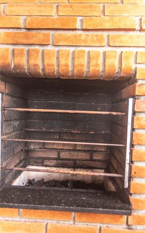 Casa à venda com 260m², 4 quartos e 4 vagasChurrasqueira