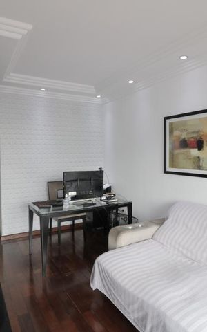 Apartamento à venda com 83m², 3 quartos e 1 vagaSala 