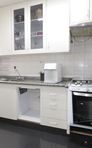 Apartamento à venda com 83m², 3 quartos e 1 vagaCozinha 