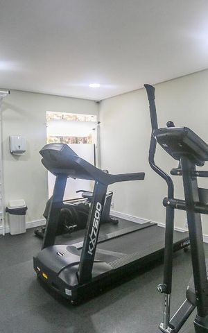 Apartamento à venda com 130m², 2 quartos e 3 vagas Apartamento à venda com 130m², 2 quartos e 3 vagasArea Comum Academia