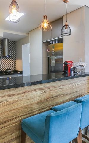 Apartamento à venda com 130m², 2 quartos e 3 vagas Apartamento à venda com 130m², 2 quartos e 3 vagasCozinha