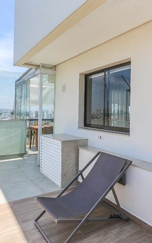 Apartamento à venda com 130m², 2 quartos e 3 vagas Apartamento à venda com 130m², 2 quartos e 3 vagasVaranda Gourmet