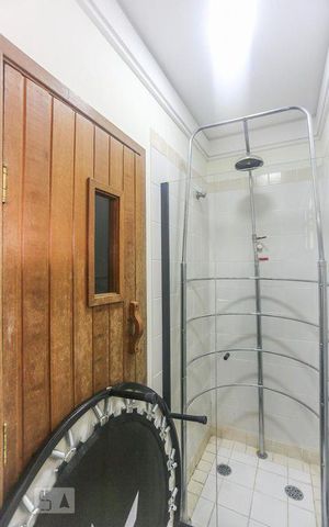 Apartamento à venda com 130m², 2 quartos e 3 vagas Apartamento à venda com 130m², 2 quartos e 3 vagasArea Comum Sauna