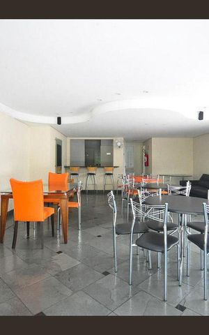 Apartamento à venda com 130m², 2 quartos e 3 vagas Apartamento à venda com 130m², 2 quartos e 3 vagasArea Comum Salao de Festas