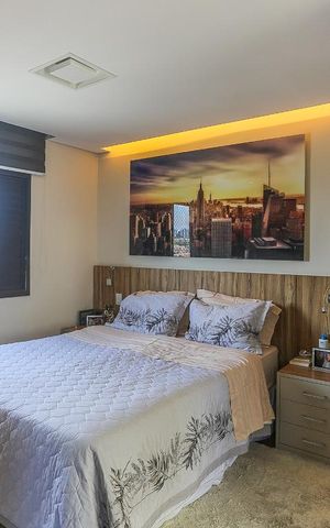 Apartamento à venda com 130m², 2 quartos e 3 vagas Apartamento à venda com 130m², 2 quartos e 3 vagasSuite 1