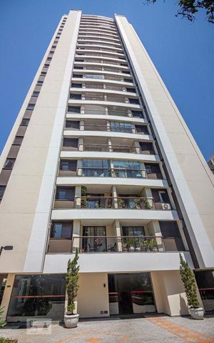 Apartamento à venda com 130m², 2 quartos e 3 vagas Apartamento à venda com 130m², 2 quartos e 3 vagasArea Comum Fachada