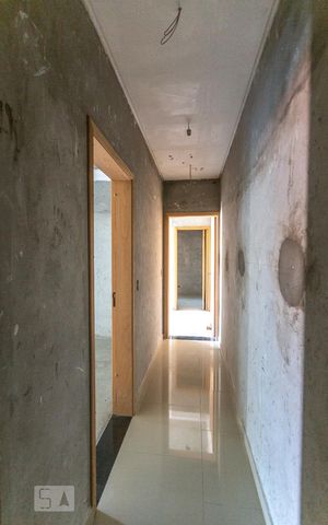 Casa para alugar com 580m², 7 quartos e sem vagaCorredor