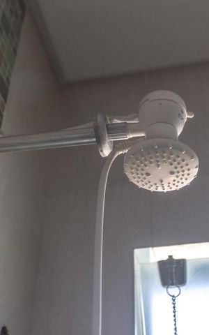 Casa para alugar com 580m², 7 quartos e sem vagaChuveiro