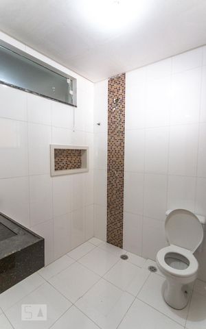 Casa para alugar com 580m², 7 quartos e sem vagaBanheiro suíte 1