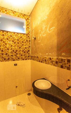 Casa para alugar com 580m², 7 quartos e sem vagaLavabo