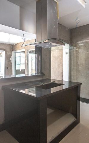 Casa para alugar com 580m², 7 quartos e sem vagaCozinha