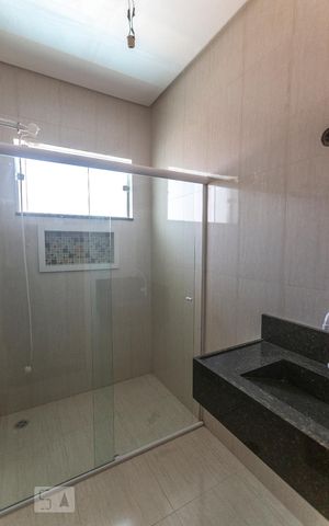 Casa para alugar com 580m², 7 quartos e sem vagaBanheiro suíte 2