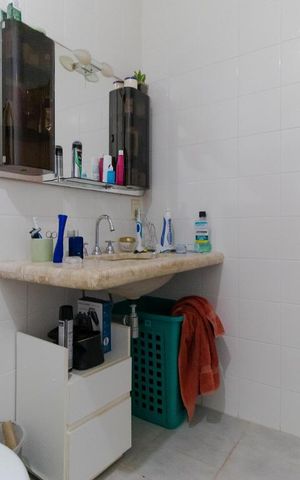 Casa à venda com 170m², 3 quartos e 3 vagas Casa à venda com 170m², 3 quartos e 3 vagasBanheiro da Suíte