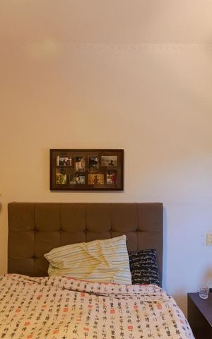 Casa à venda com 170m², 3 quartos e 3 vagas Casa à venda com 170m², 3 quartos e 3 vagasSuíte